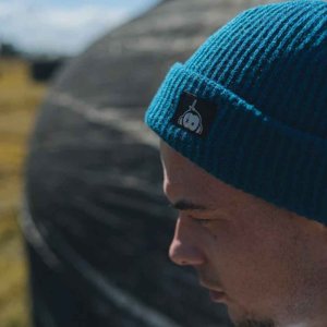 Kšiltovka Monkey Climber Cap Halfawrap Beanie Tyrkysově modrá