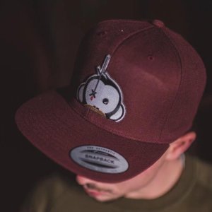 Kšiltovka Monkey Climber Logo Patch Snapback Burgundy