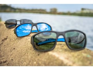 Preston Floater Pro Polarised Sunglasses Blue lens