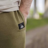 Monkey Climber Tepláky Carp Shaka Joggers Tinny Olive velikost M